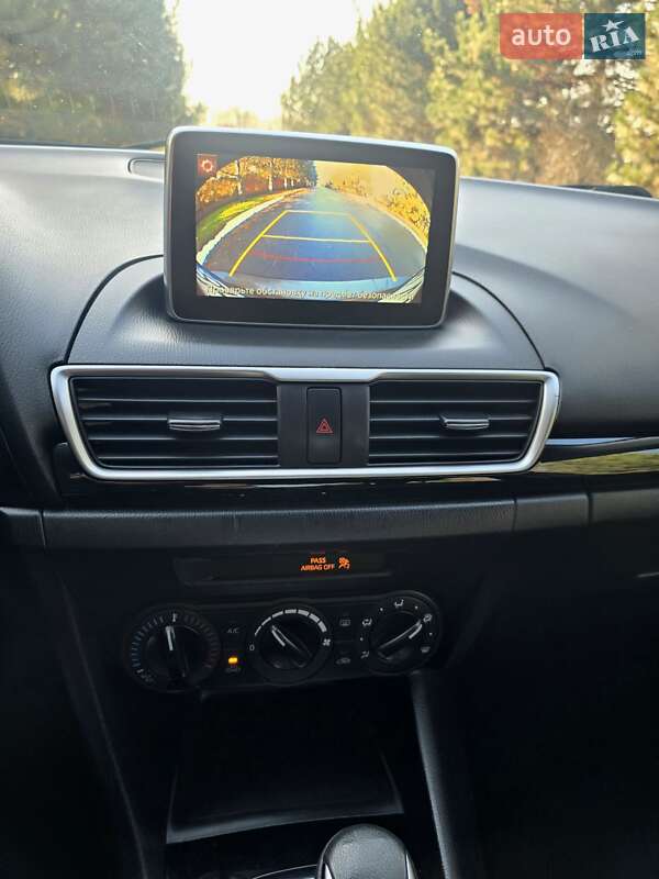 Седан Mazda 3 2015 в Днепре фото 15 Седан Mazda 3 2015 в Днепре