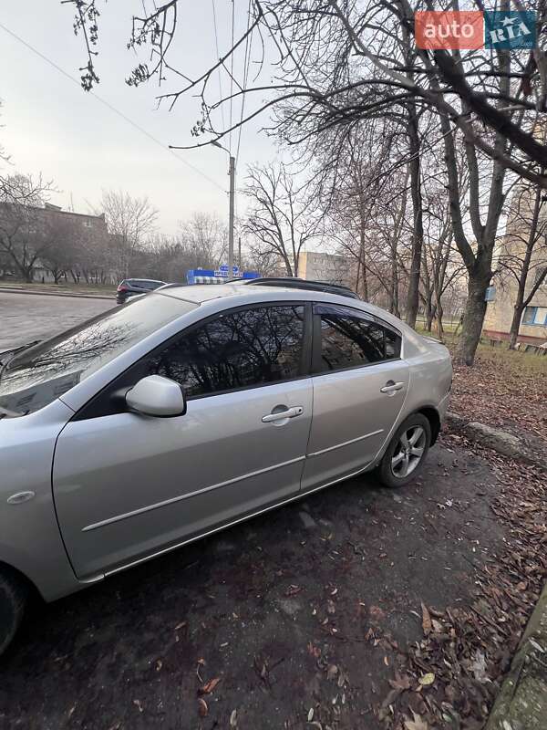 Седан Mazda 3 2005 в Харкові