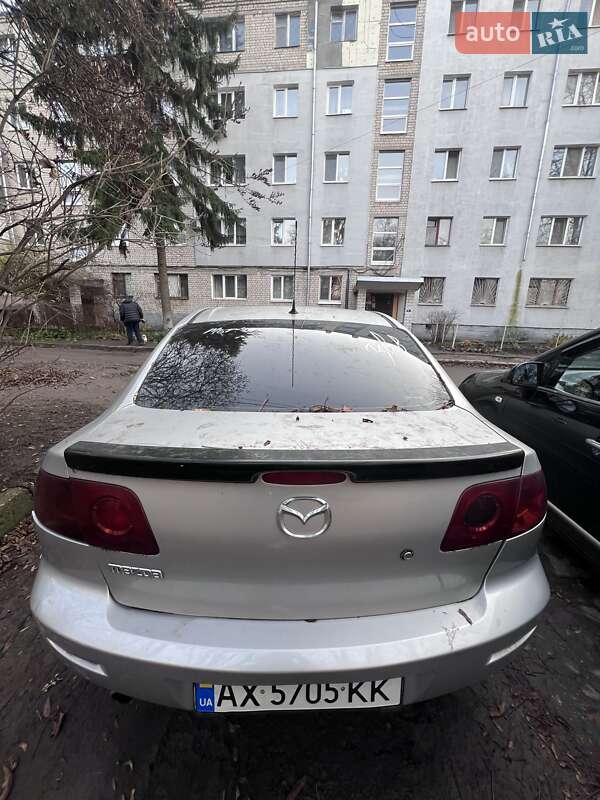 Седан Mazda 3 2005 в Харкові