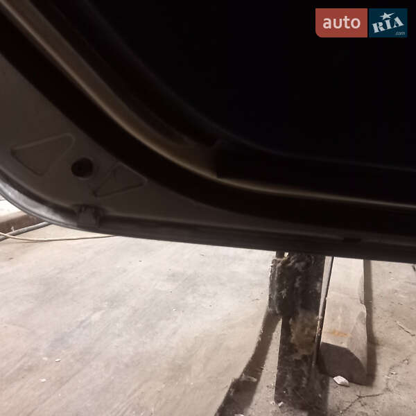 Седан Mazda 3 2008 в Миколаєві