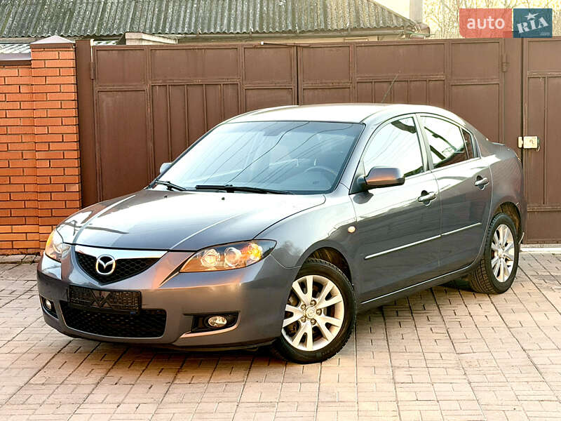 Седан Mazda 3 2007 в Днепре