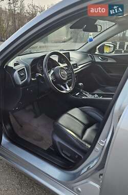 Седан Mazda 3 2016 в Харькове