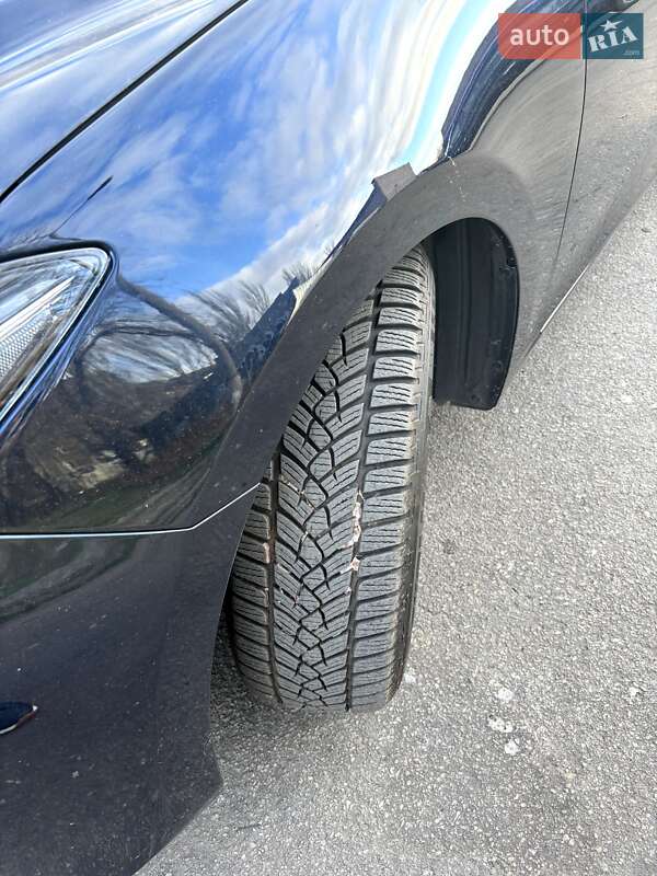 Хэтчбек Mazda 3 2015 в Кривом Роге