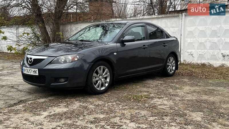 Седан Mazda 3 2008 в Киеве