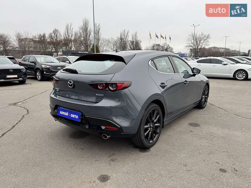 Хэтчбек Mazda 3 2019 в Днепре