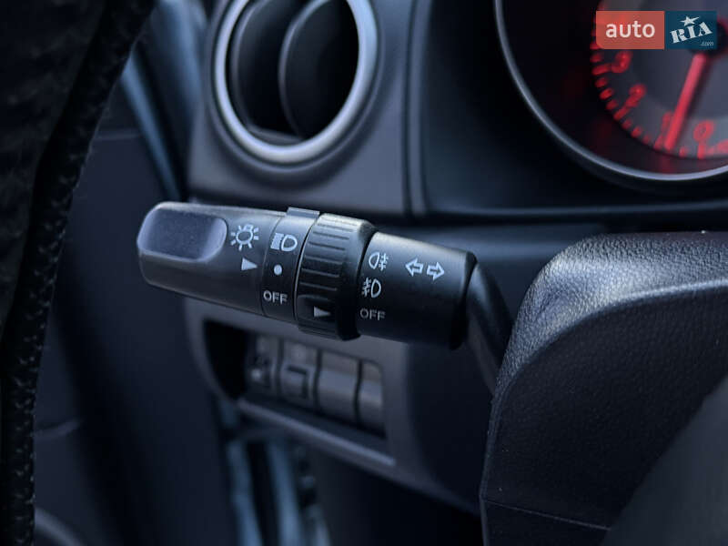 Хэтчбек Mazda 3 2007 в Одессе фото 52 Хэтчбек Mazda 3 2007 в Одессе