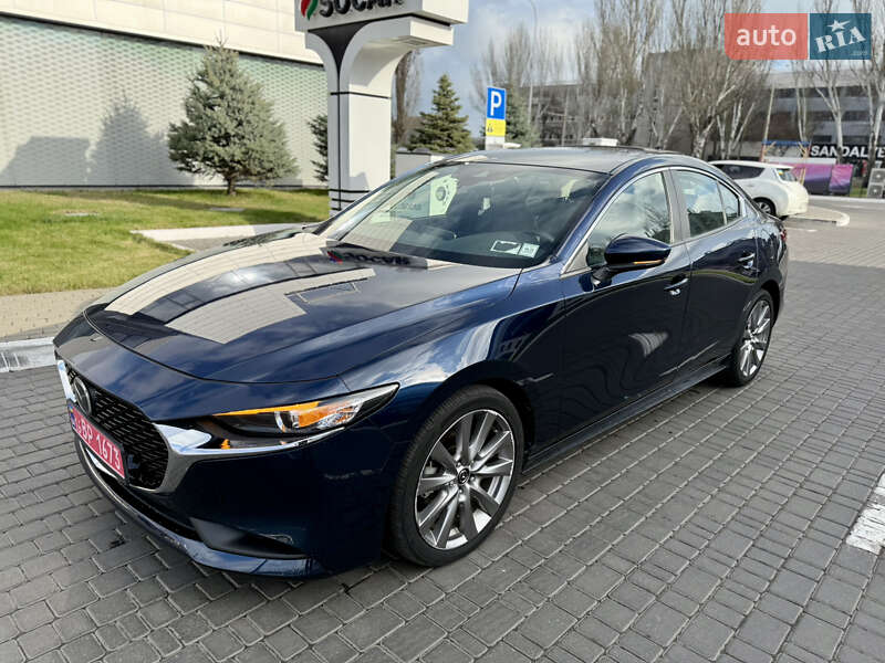 Седан Mazda 3 2019 в Одесі