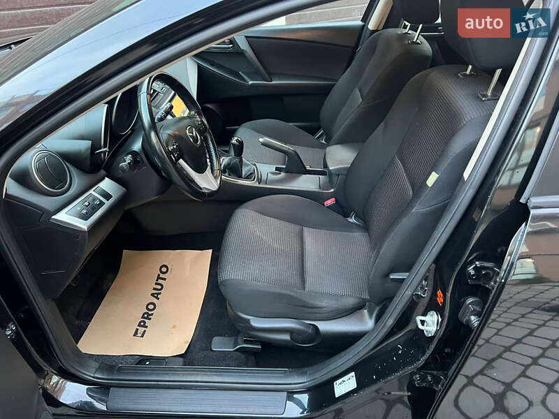 Хэтчбек Mazda 3 2011 в Коломые