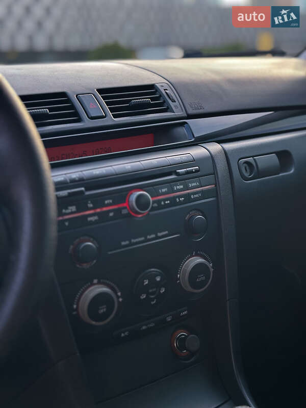 Хетчбек Mazda 3 2005 в Одесі