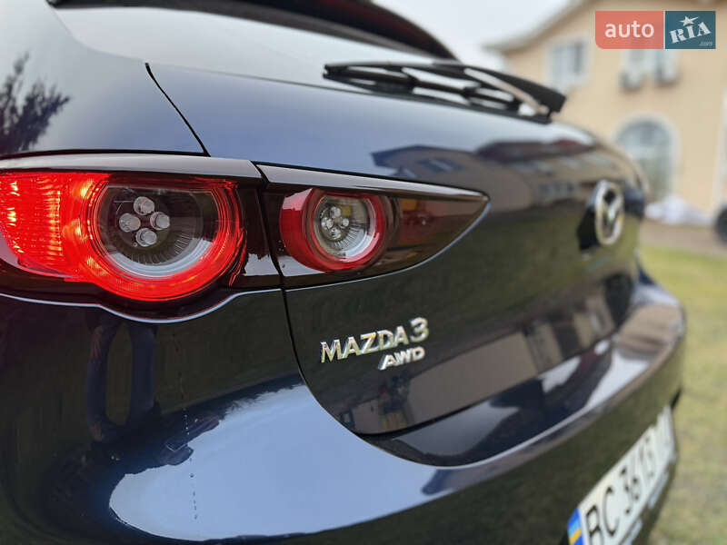 Хэтчбек Mazda 3 2019 в Киеве