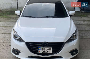 Хетчбек Mazda 3 2015 в Одесі