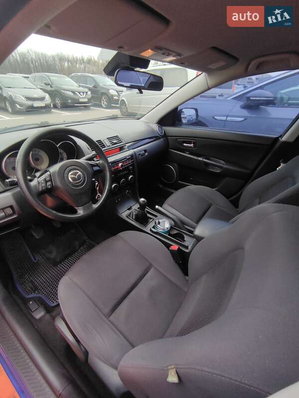 Седан Mazda 3 2008 в Києві