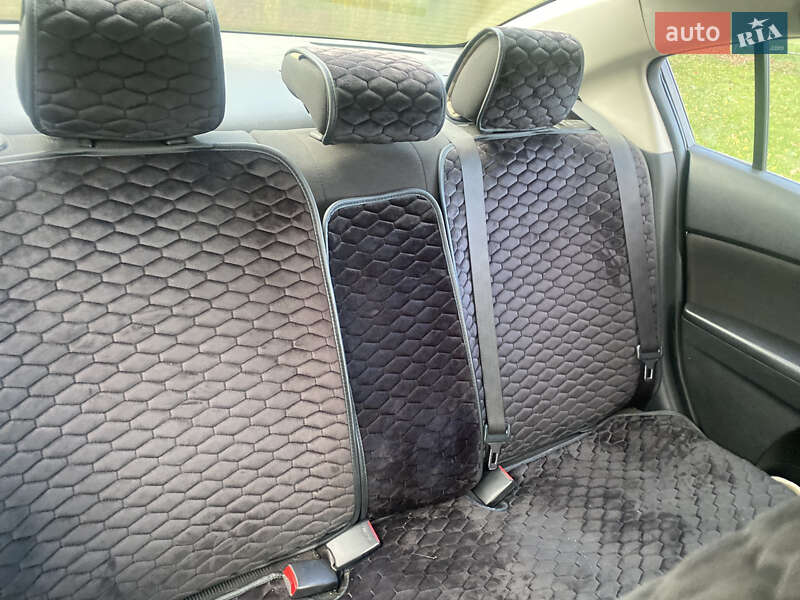 Седан Mazda 3 2011 в Ивано-Франковске