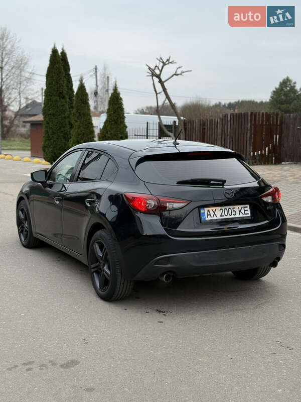 Хетчбек Mazda 3 2015 в Києві