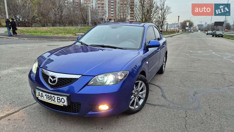 Седан Mazda 3 2006 в Києві