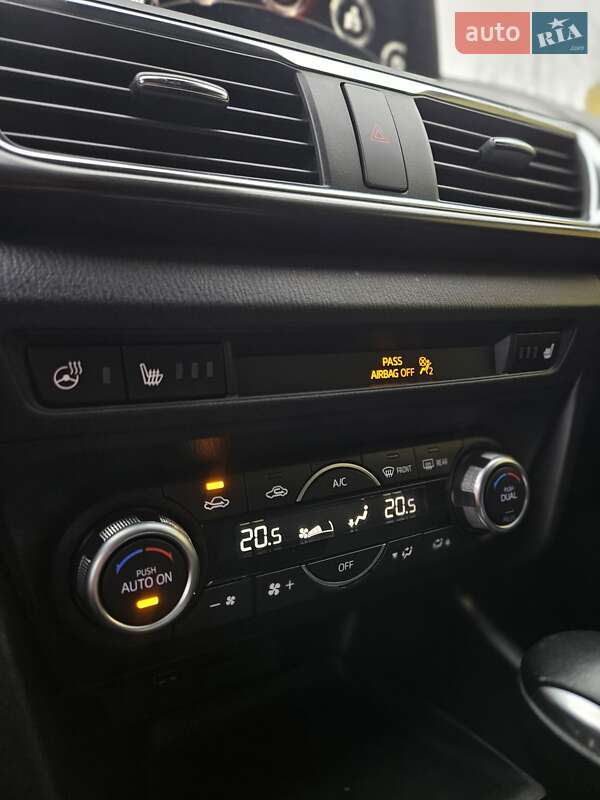 Хетчбек Mazda 3 2018 в Львові фото 18 Хетчбек Mazda 3 2018 в Львові