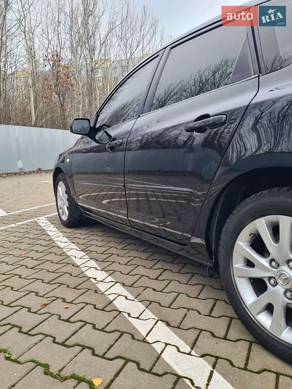 Хетчбек Mazda 3 2008 в Києві