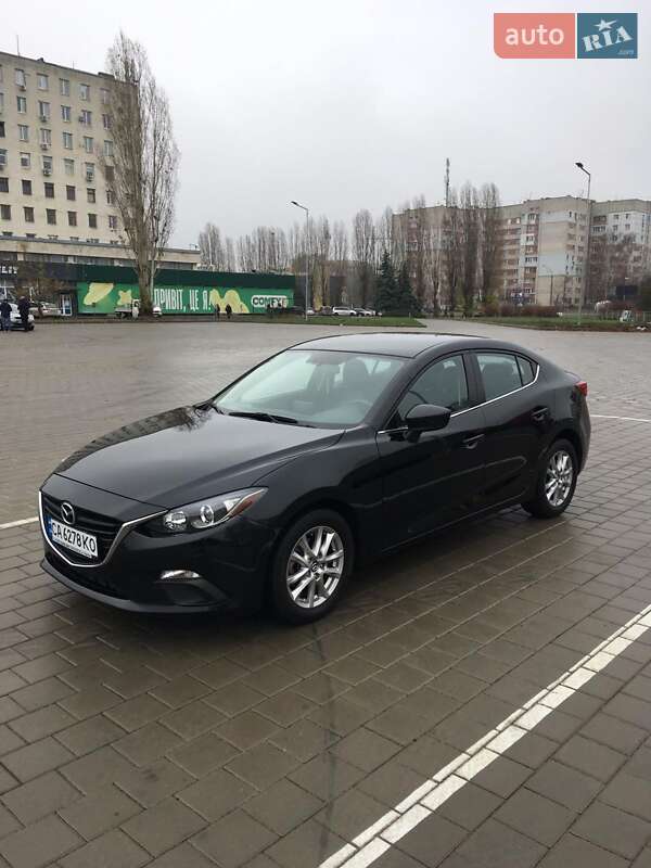 Седан Mazda 3 2015 в Черкассах