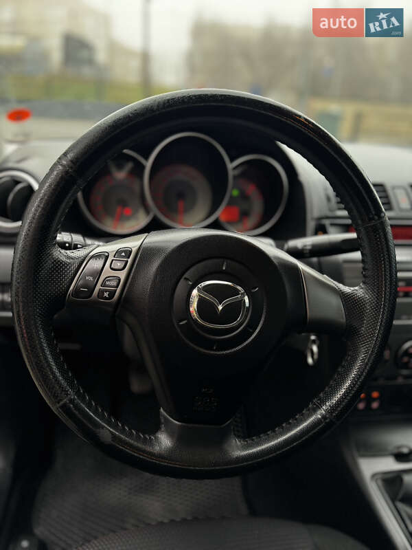 Седан Mazda 3 2007 в Тернополі