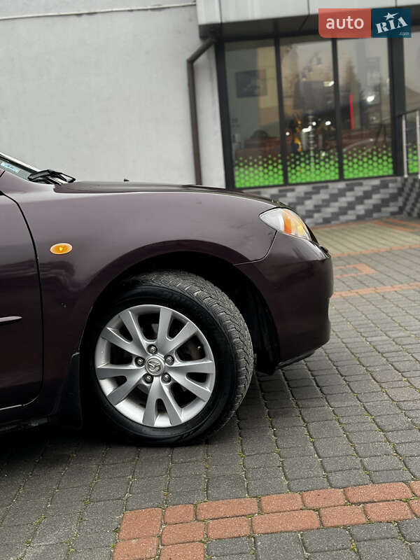Седан Mazda 3 2007 в Тернополі