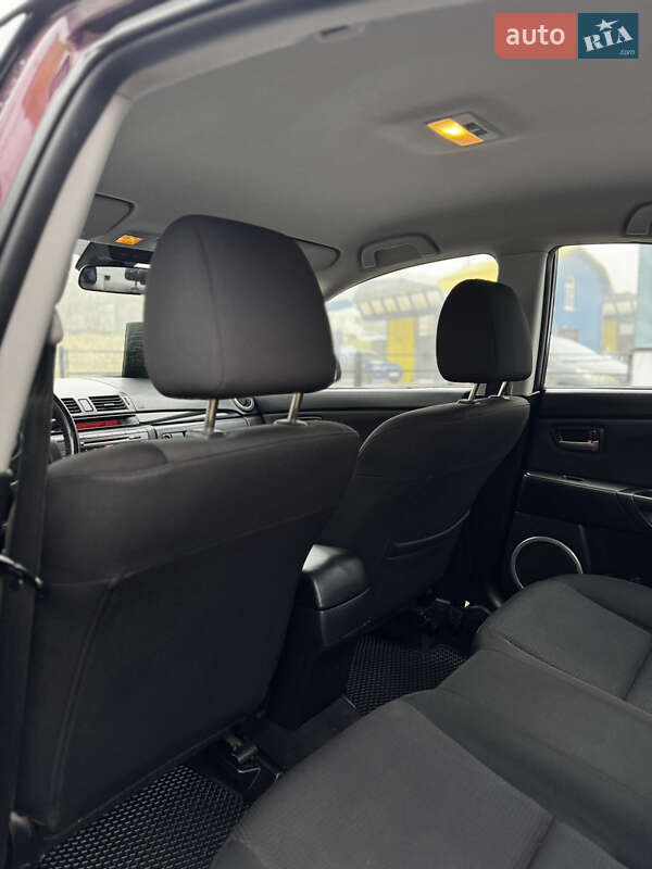 Седан Mazda 3 2007 в Тернополі
