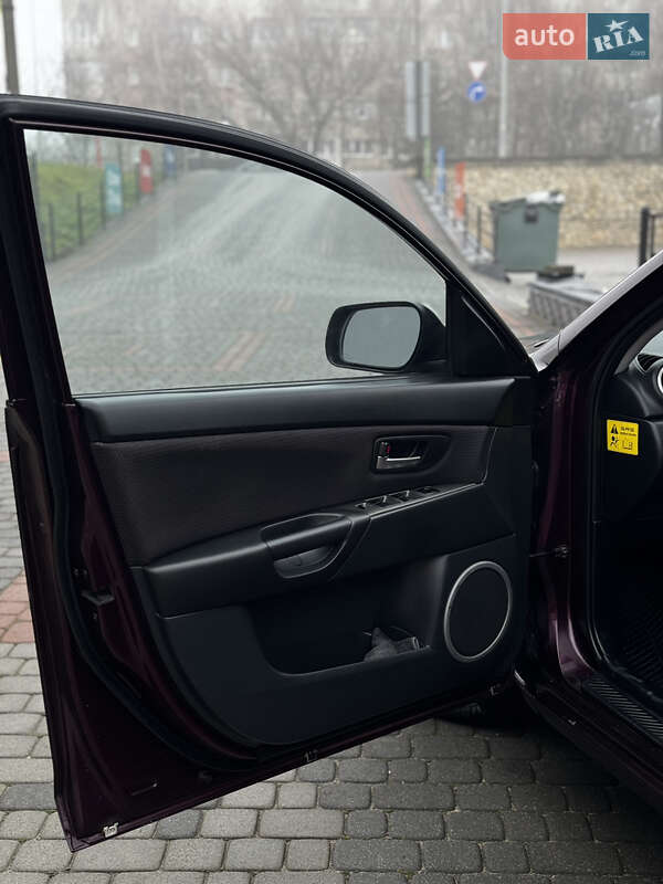 Седан Mazda 3 2007 в Тернополі