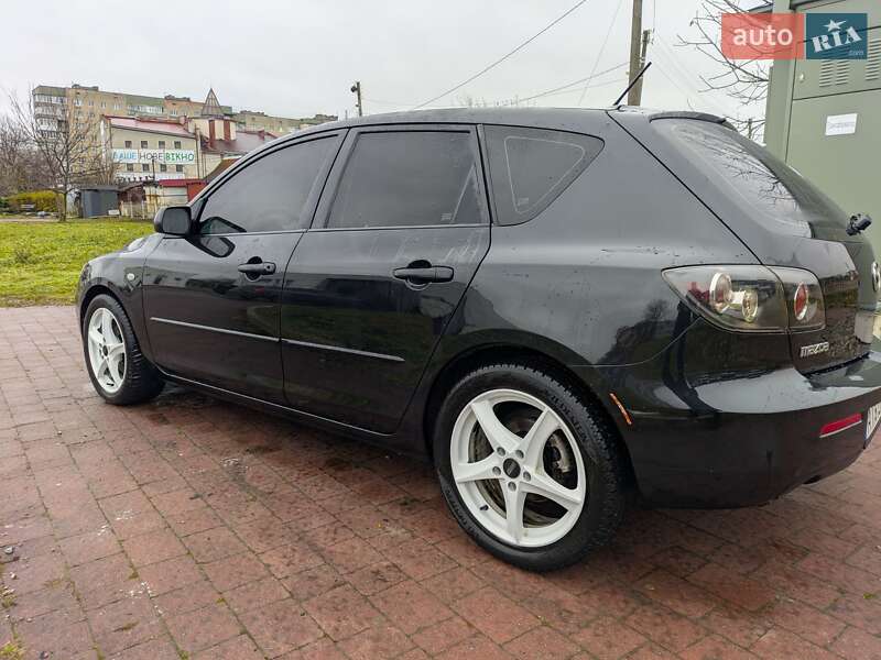 Хэтчбек Mazda 3 2007 в Калуше