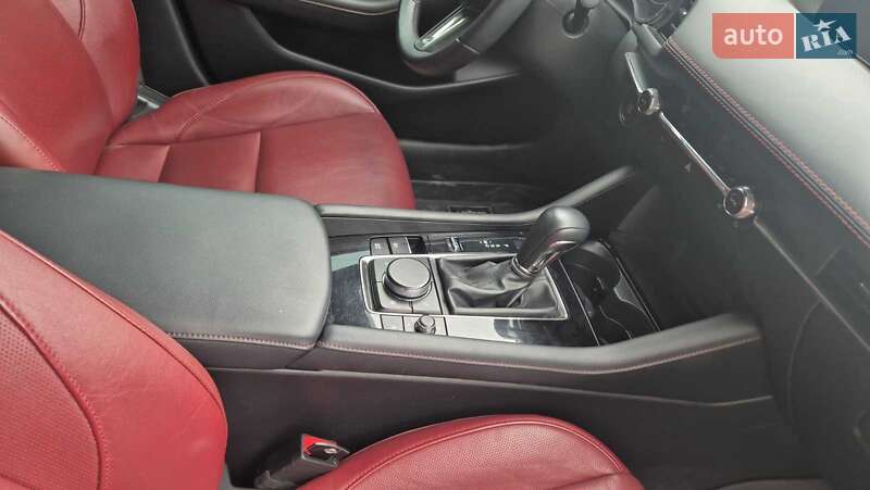 Хэтчбек Mazda 3 2023 в Черкассах