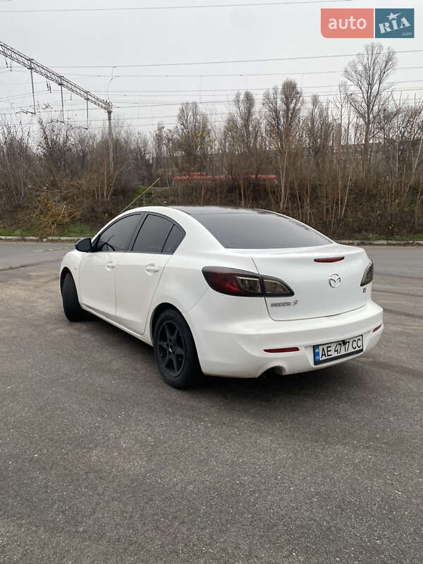 Седан Mazda 3 2012 в Дніпрі фото 3 Седан Mazda 3 2012 в Дніпрі