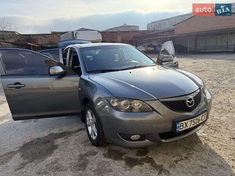 Седан Mazda 3 2005 в Сумах