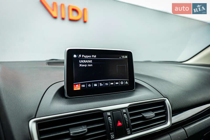 Хэтчбек Mazda 3 2014 в Киеве фото 14 Хэтчбек Mazda 3 2014 в Киеве