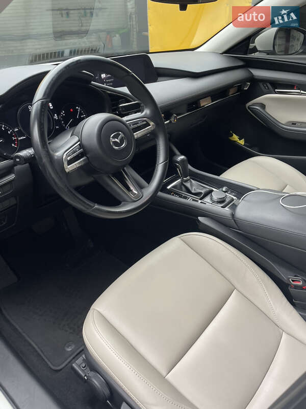 Седан Mazda 3 2019 в Киеве фото 9 Седан Mazda 3 2019 в Киеве