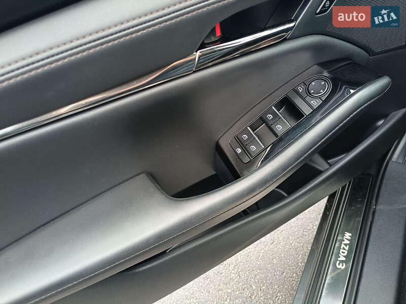 Седан Mazda 3 2022 в Днепре фото 25 Седан Mazda 3 2022 в Днепре