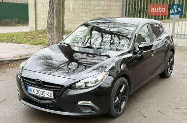 Хэтчбек Mazda 3 2015 в Киеве