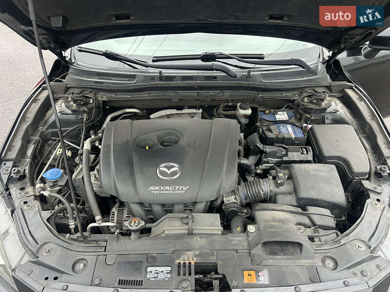 Хэтчбек Mazda 3 2016 в Киеве