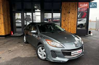 Седан Mazda 3 2011 в Виннице