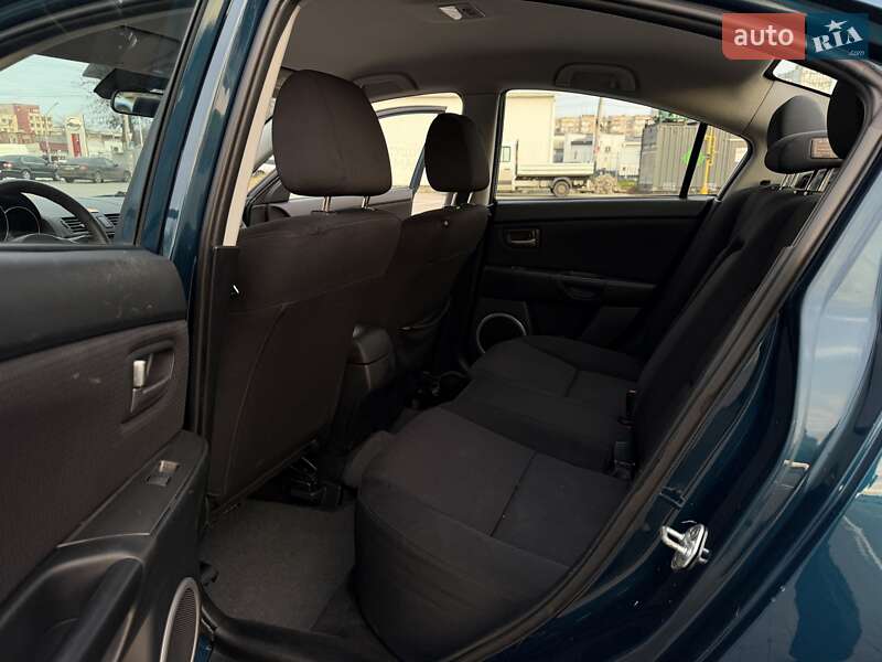 Седан Mazda 3 2007 в Одесі