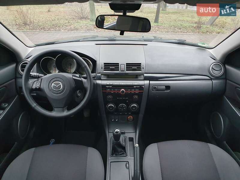 Хэтчбек Mazda 3 2008 в Кропивницком