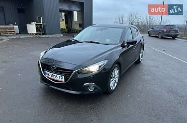 Хэтчбек Mazda 3 2014 в Ровно