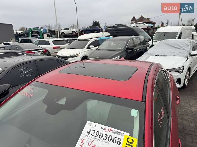 Седан Mazda 3 2022 в Львове