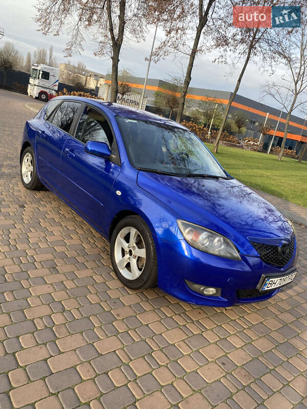 Хэтчбек Mazda 3 2006 в Киеве