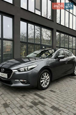 Седан Mazda 3 2013 в Полтаве