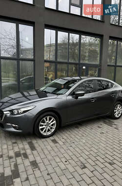 Седан Mazda 3 2013 в Полтаве