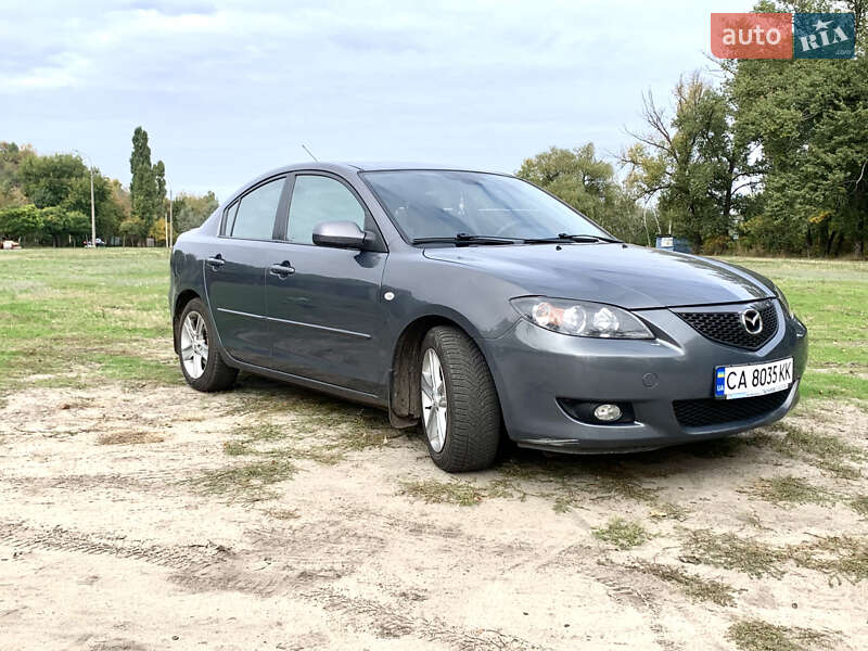 Седан Mazda 3 2008 в Черкасах