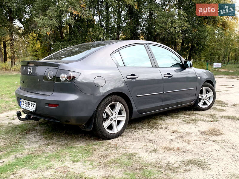 Седан Mazda 3 2008 в Черкасах