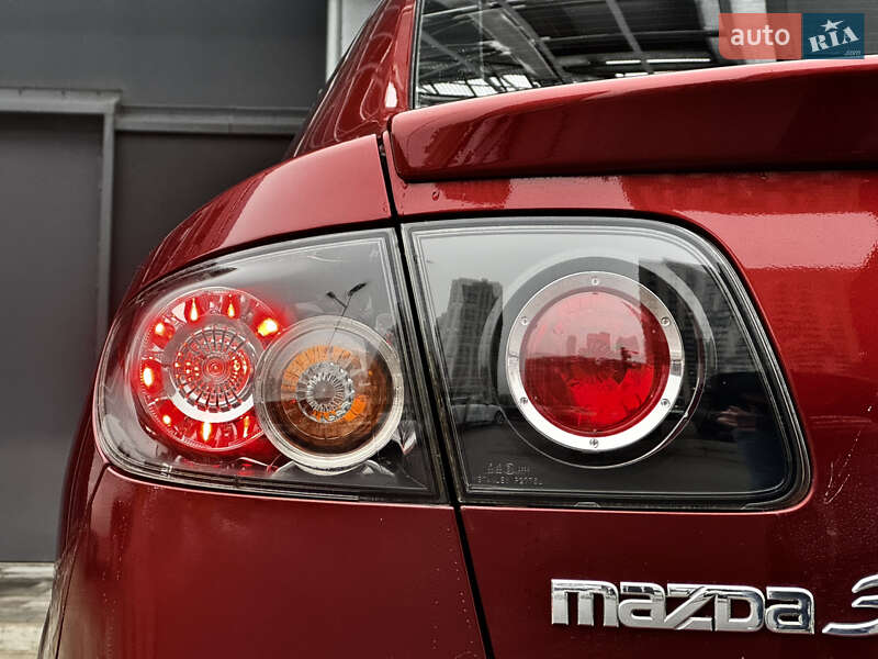 Седан Mazda 3 2008 в Києві