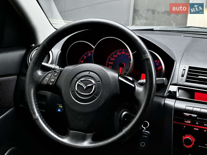Седан Mazda 3 2008 в Києві