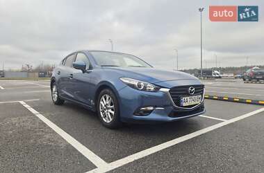 Хетчбек Mazda 3 2017 в Києві