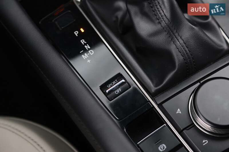 Хэтчбек Mazda 3 2019 в Киеве фото 22 Хэтчбек Mazda 3 2019 в Киеве