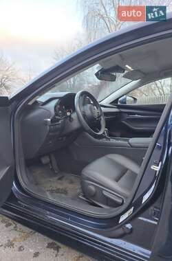 Седан Mazda 3 2023 в Полтаві